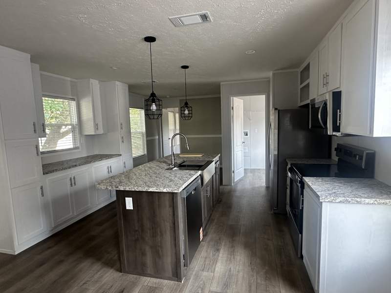 Listing-1574-Photo-9cb757af-d094-4cb8-8b75-bd9ab917173d.jpg